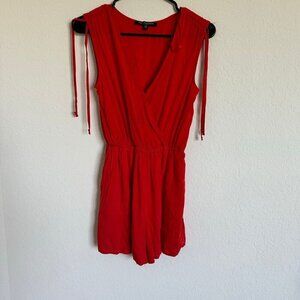 One Clothing Los Angeles Women's Sleeveless V Neck Tank Romper  XS